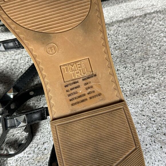 Time and Tru Women'sBlack Studded Gladiator Sandals - Picture 7 of 7